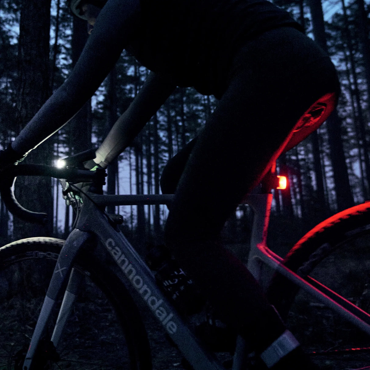 Bookman Curve Fietsverlichting Set - Led Voorlicht en Achterlicht